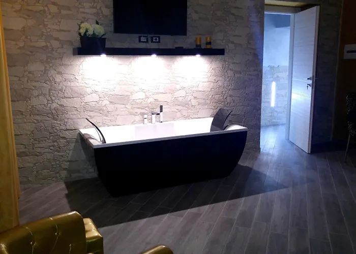 Excellence Affittacamere 4*